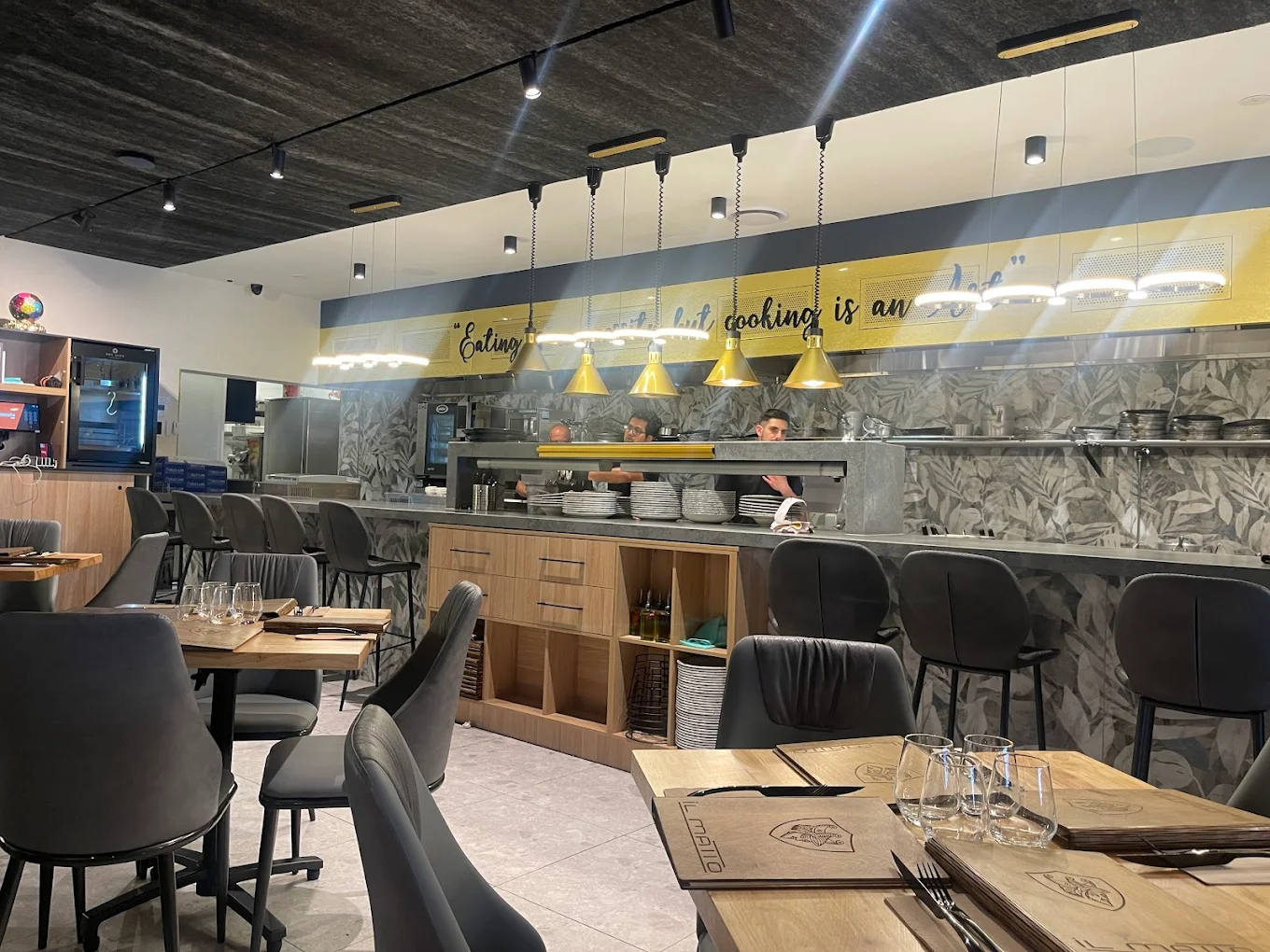 Open kitchen and dining room at Il Matto Werribee